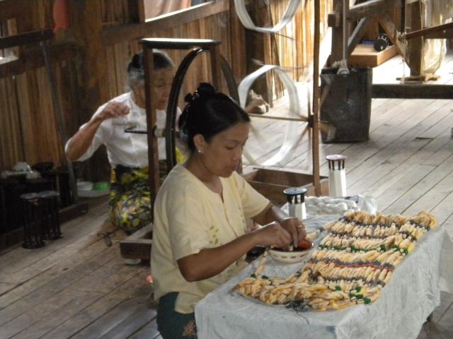 ../photos/burma/Hugh/DSCN2345.jpg?t=1740327801