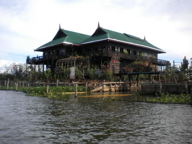 ../photos/burma/Hugh/DSCN2356.jpg?t=1740327801