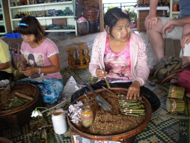 ../photos/burma/Hugh/DSCN2369.jpg?t=1740327801