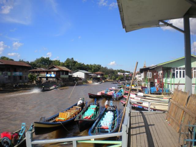 ../photos/burma/Hugh/DSCN2453.jpg?t=1740328705