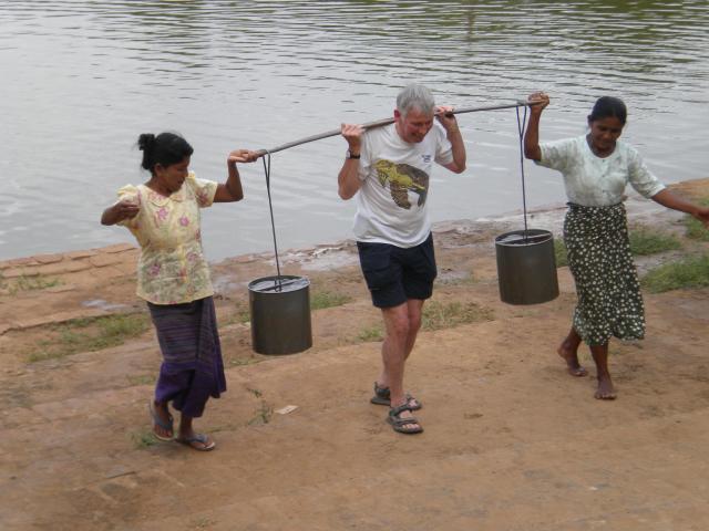 ../photos/burma/Hugh/DSCN2666.jpg?t=1740327605