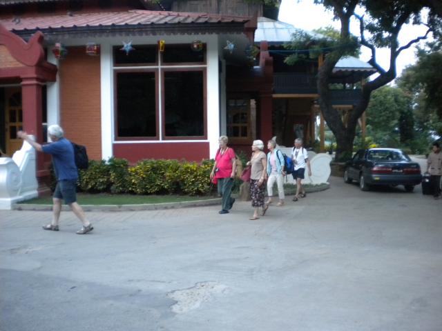 ../photos/burma/Hugh/DSCN2823.jpg?t=1740328220