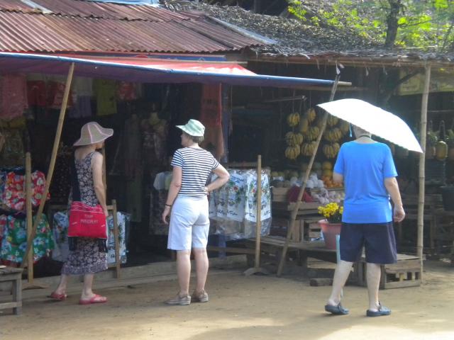 ../photos/burma/Hugh/DSCN2855.jpg?t=1740328171