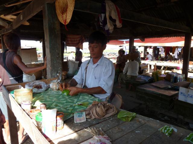 ../photos/burma/Jane/P1070376.jpg?t=1740329506