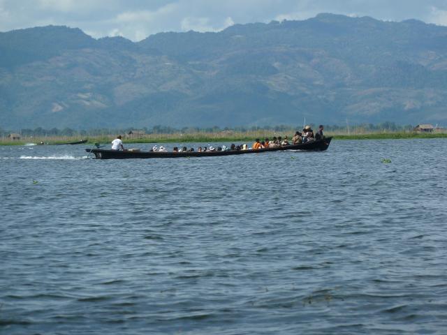 ../photos/burma/Jane/P1070579.jpg?t=1740328705