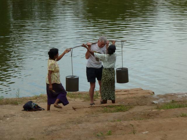 ../photos/burma/Jane/P1080039.jpg?t=1740327605