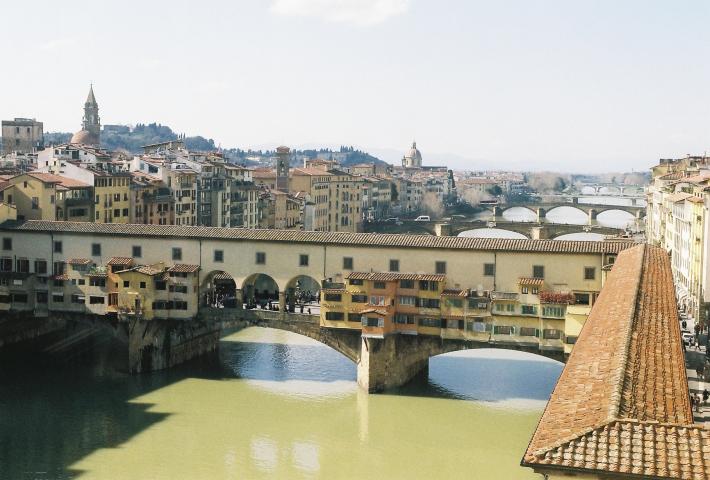 ../photos/florence/Garry/CNV00051.jpg?t=1751418072