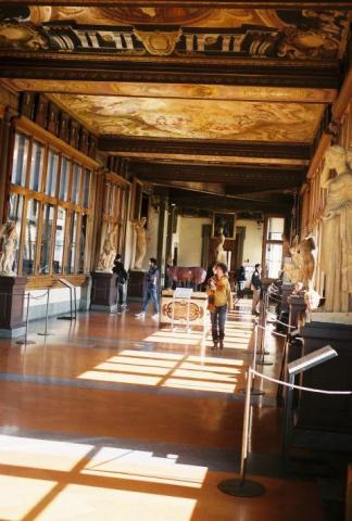 ../photos/florence/Garry/CNV00053.jpg?t=1751418072