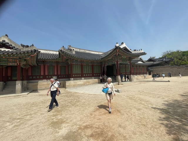 ../photos/korea/Graham/IMG_8930.jpg?t=1740327817