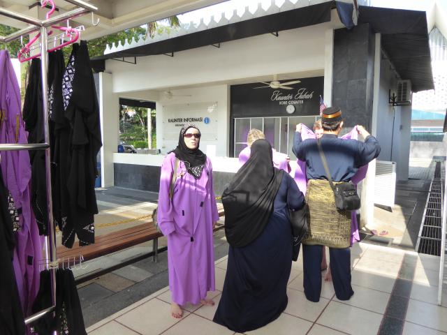 ../photos/malaysia/Jane/P1010765.jpg?t=1740330986