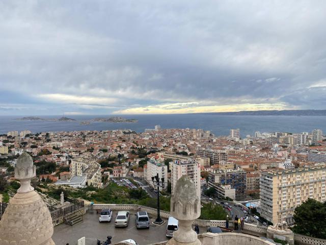 ../photos/marseille/Amanda/WhatsApp_Image_2024-12-07_at_16.18.10__1_.jpg?t=1746348714