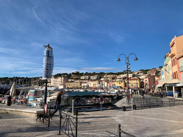 ../photos/marseille/Sarah/WhatsApp_Image_2024-12-08_at_21.51.03.jpg?t=1746290061