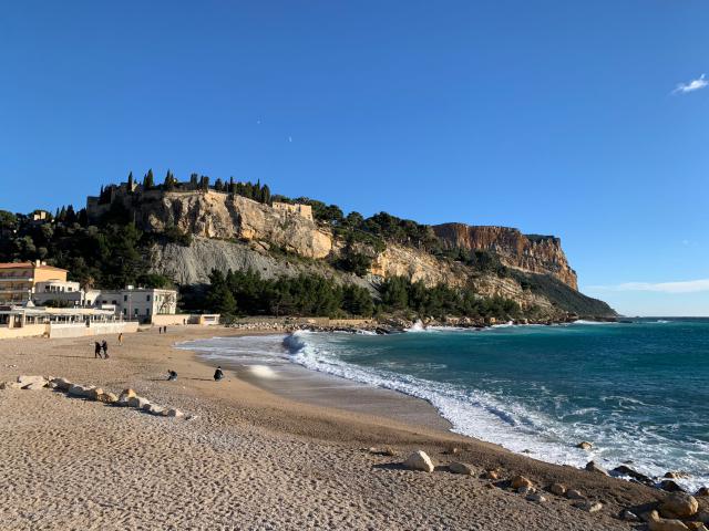 ../photos/marseille/Sarah/WhatsApp_Image_2024-12-08_at_21.51.44__1_.jpg?t=1746290061