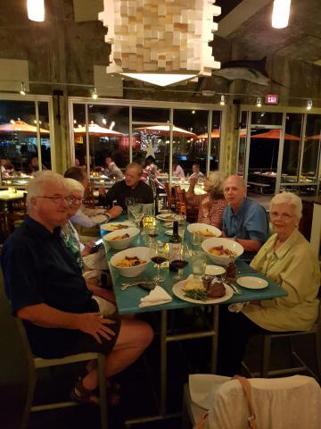 ../photos/usa18/Eva/20180910_211927.jpg?t=1740331550